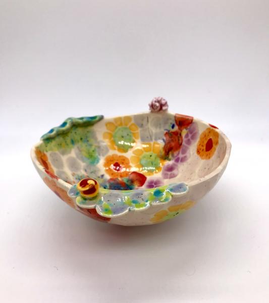 Abstract floral bowl with little apron