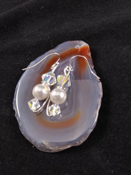 Pearl Earrings picture