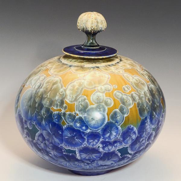 Porcelain Lidded Jar with Sea Urchin