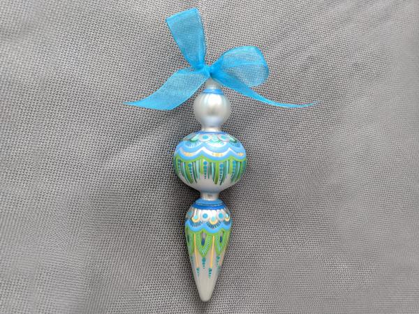 Lime and Blue Vintage Inspired Ornament picture