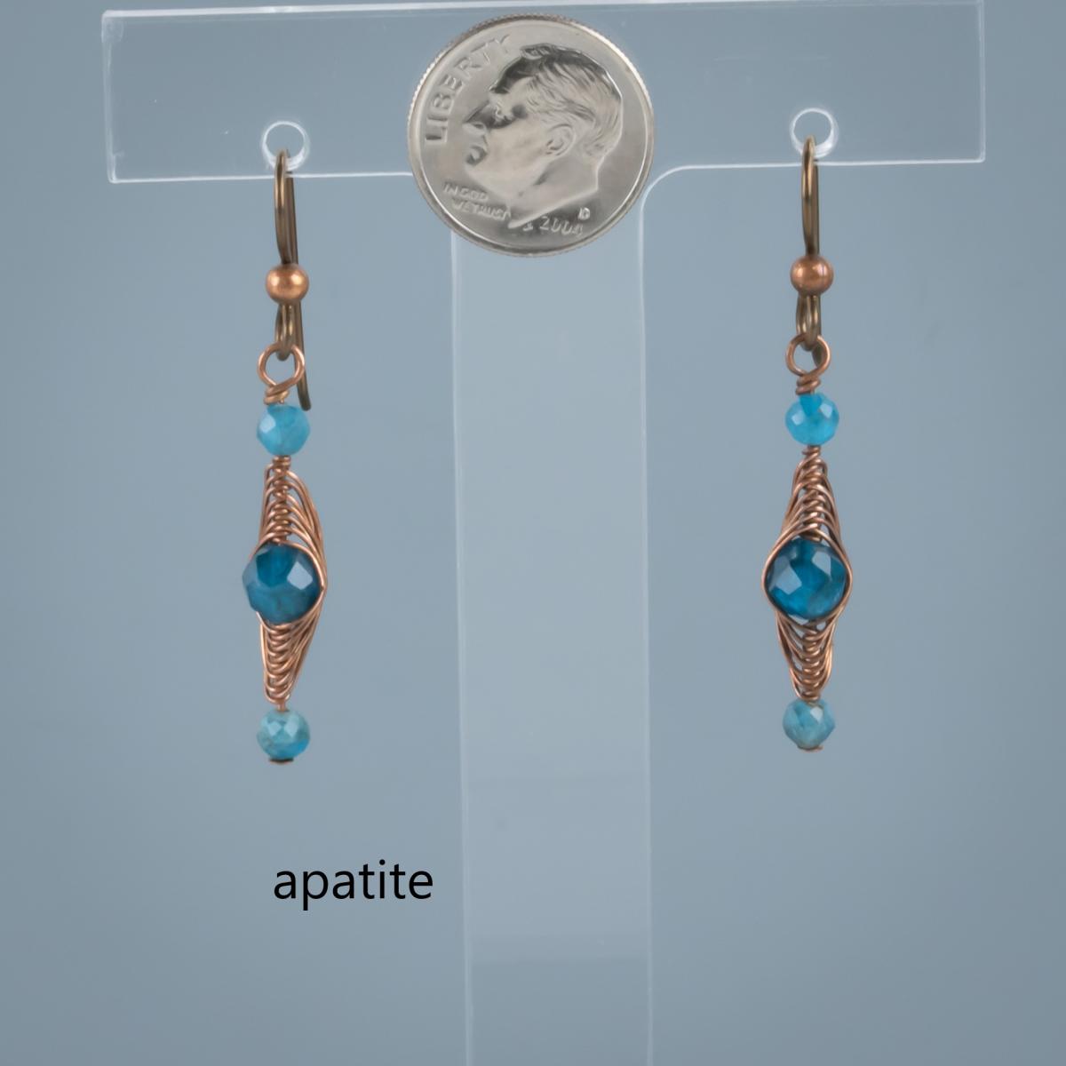 Herringbone earrings with center bead copper picture