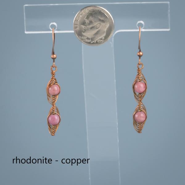 Herringbone earrings with 2 beads picture