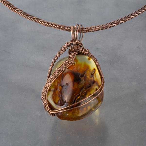 Amber copper woven pendant