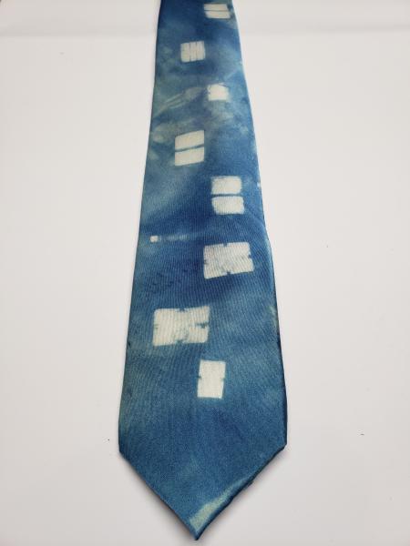 Indigo shibori silk tie