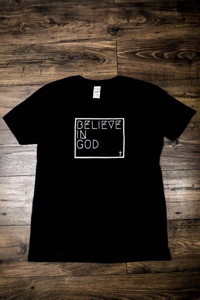 "Believe In God" T-shirt - Black w/White picture