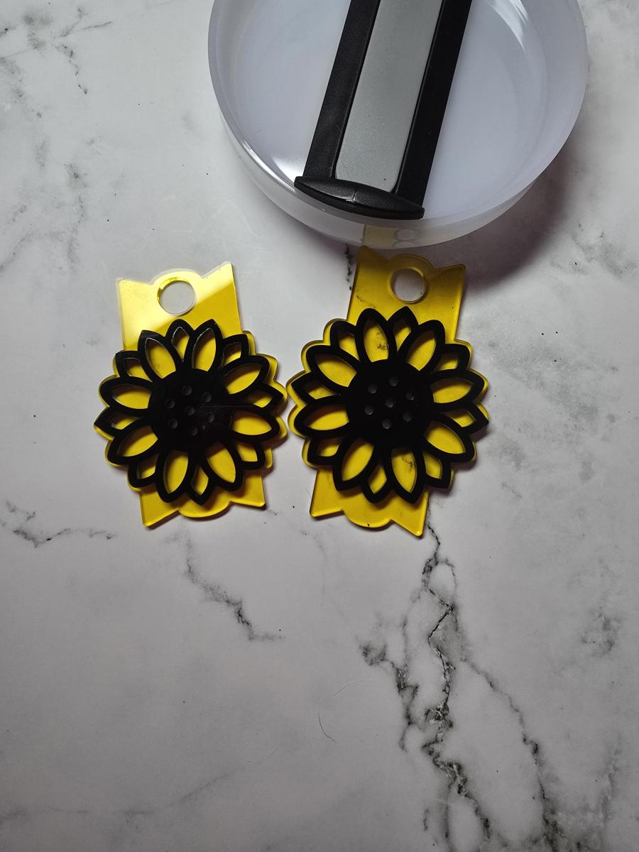 Bee Themed - Tumbler Lid Tag 2.0 Lid Style picture