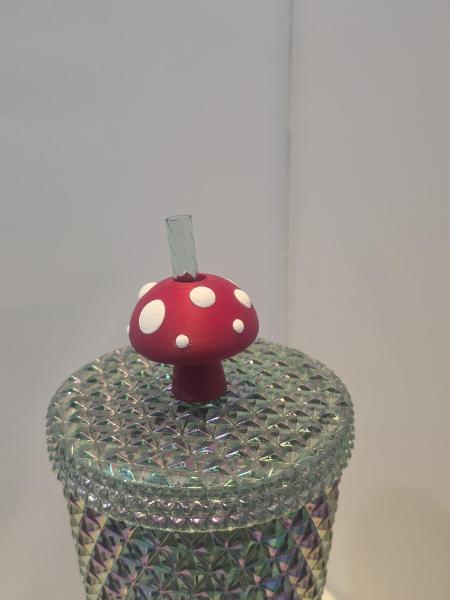 Mushroom Straw Topper