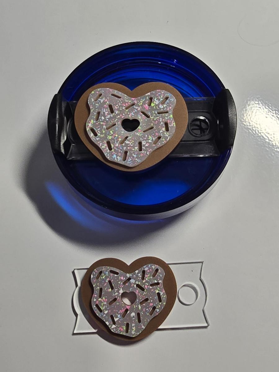 Heart Donut Tumbler Lid Tag 2.0 Lid Style picture