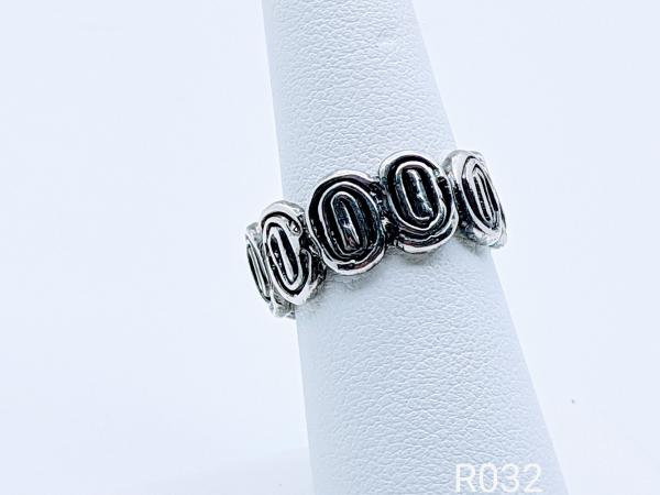Cast Sterling Silver size 7