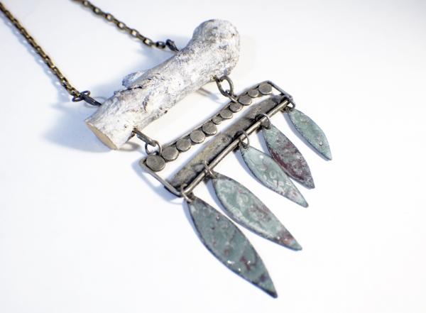 Long leaf boho necklace with turquoise enameled leaves picture