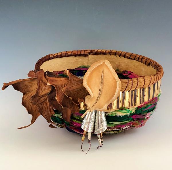 Ciotola Vessel with Philodendron Sheaths