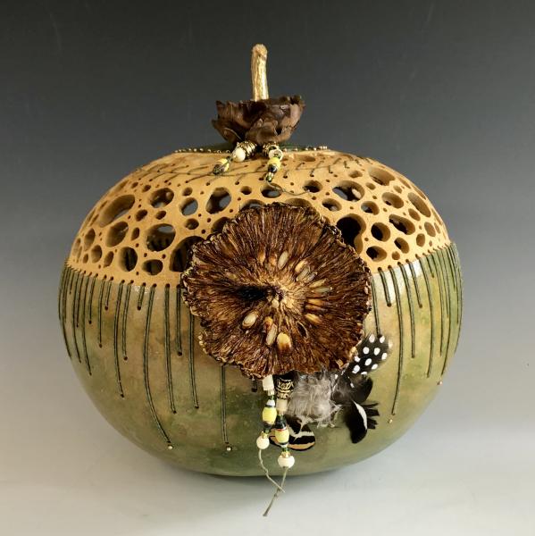 Calabash Vessel with Hedge Apple Slice