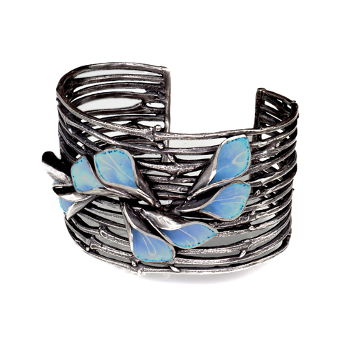 RADIANT FLUTE VINE CUFF picture