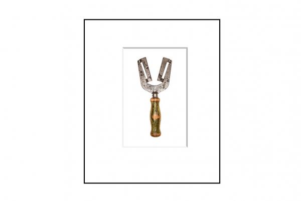 Green Handle Grip-all