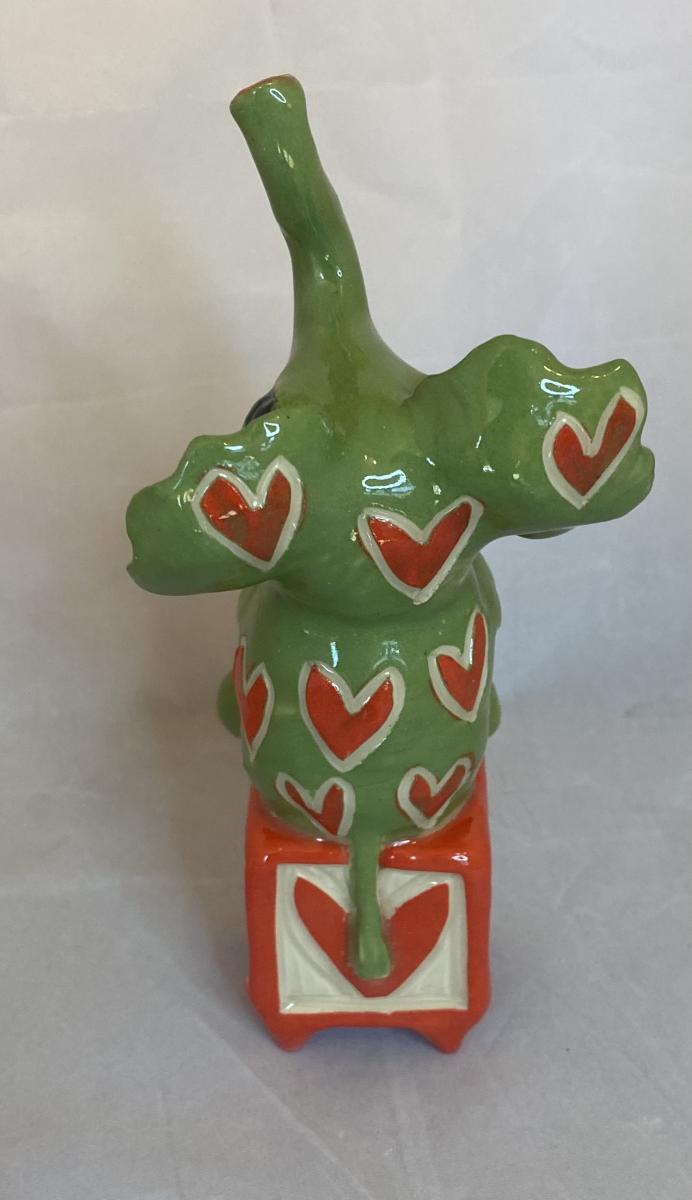 Little Elephant Love Sculpture picture