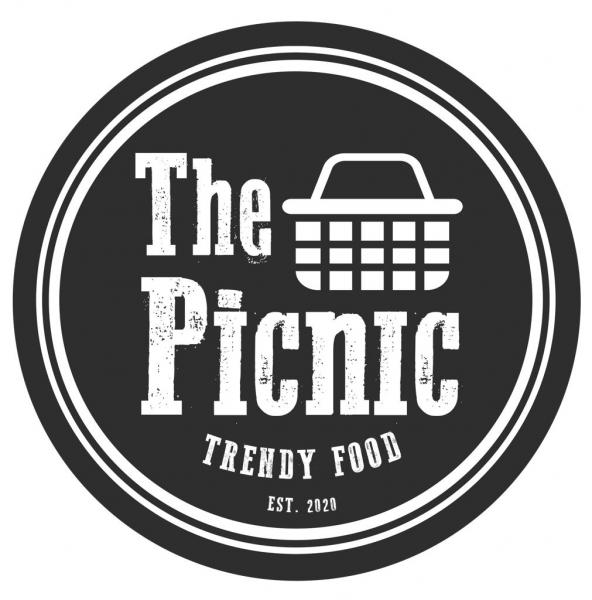 Picnic trendy food