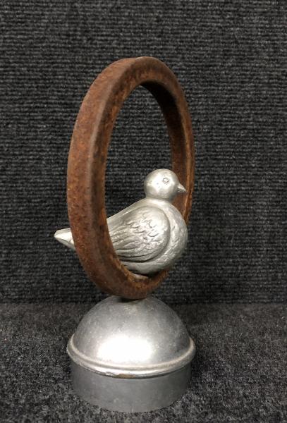 Sculpture Bird picture