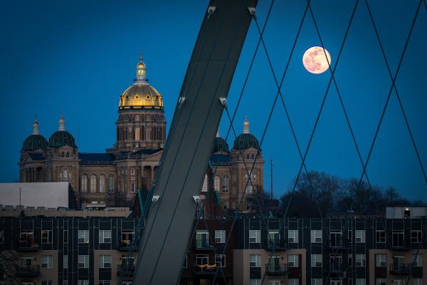 Pink Supermoon through the Bridge picture