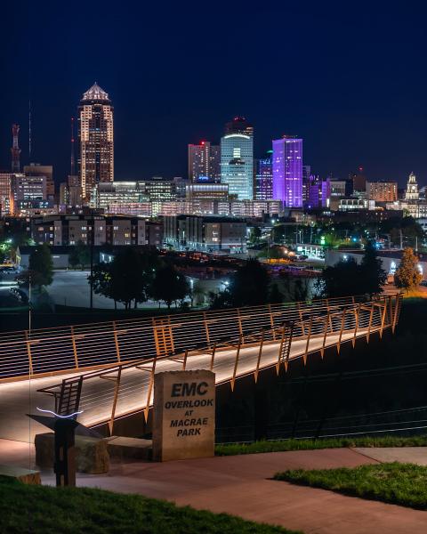 EMC Overlook Downtown Des Moines 2 picture