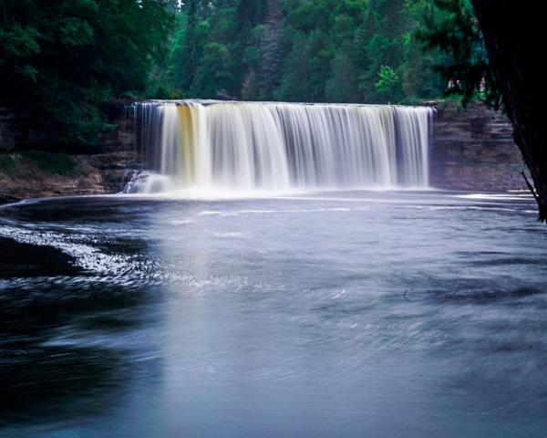 Tahquamenon Falls 2