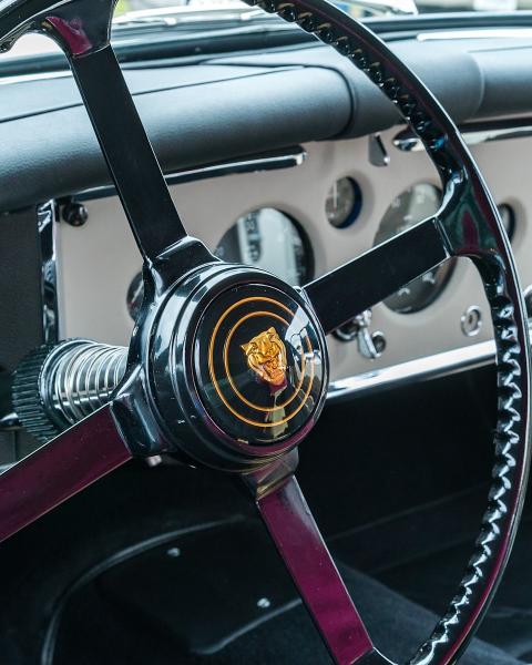 XK150 Jaguar Steering Wheel picture