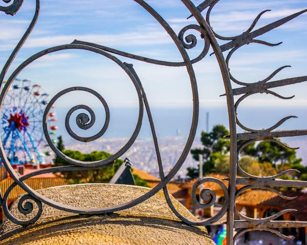 Tibidabo Spirals picture