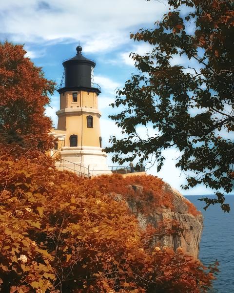 Split Rock Lighthouse Autumn picture