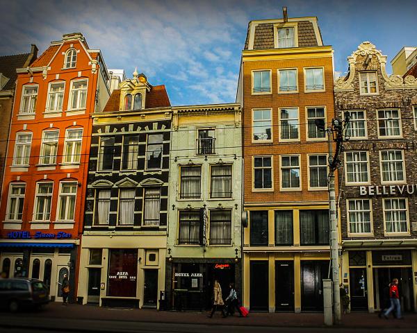 Homes of Amsterdam picture