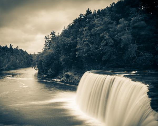 Tahquamenon Falls Sepia