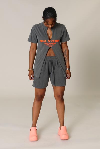 DARK GREY N ORANGE BURBS SLIT TEE picture