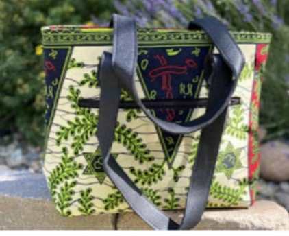 Moringa Purse picture