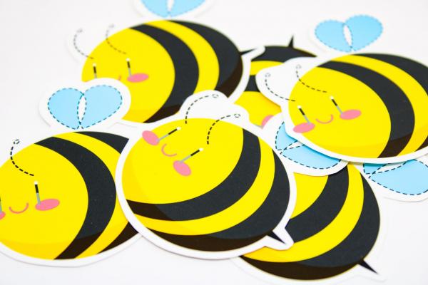 Chonky Bee Sticker picture
