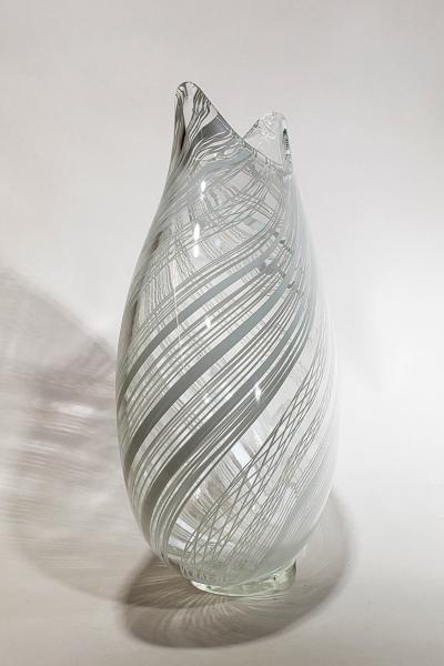 large white vase picture