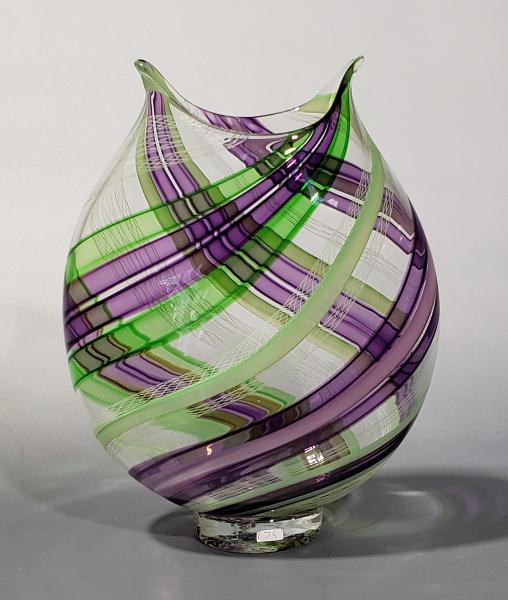 purple and green vase picture