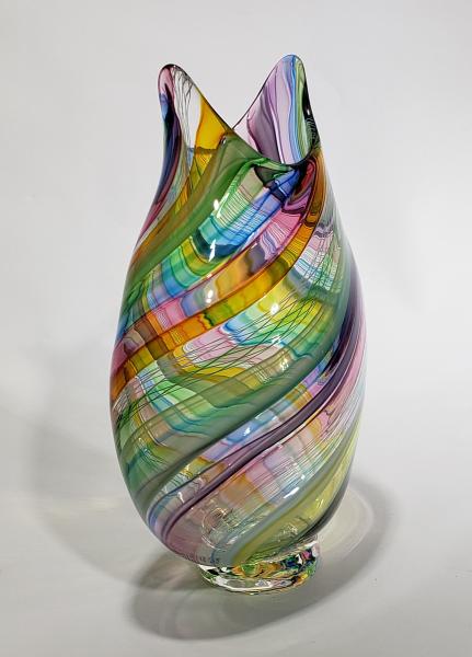 rainbow vase picture