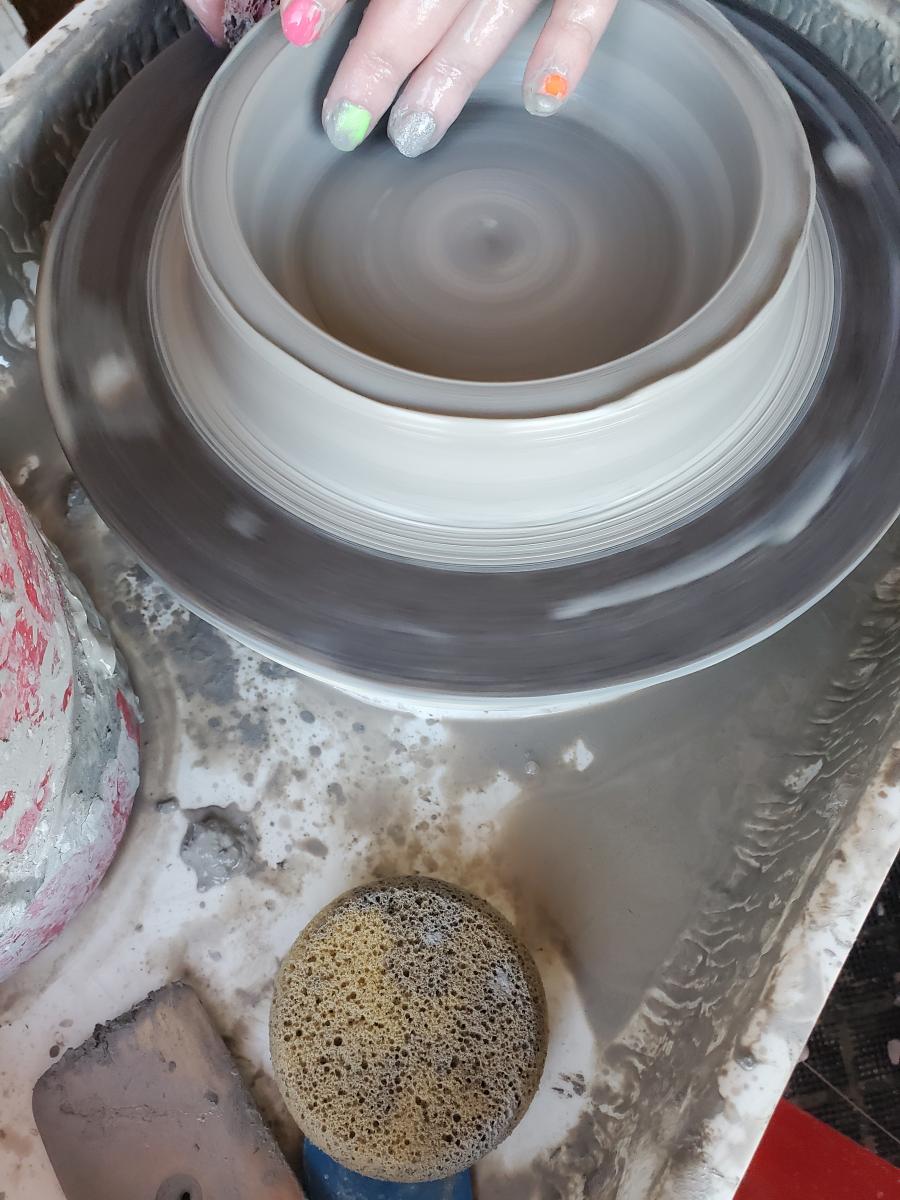 K&A Pottery and ArtZone Nixa Missouri United States Angela