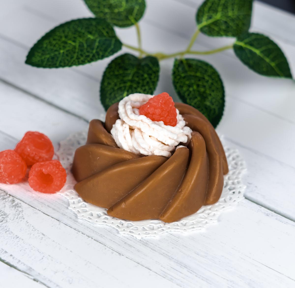 Soap "Raspberry cake" picture