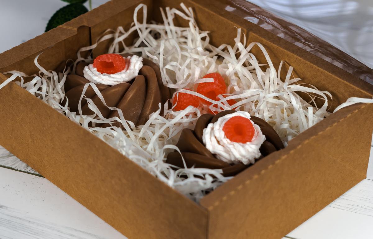 Soap "Raspberry cake" picture