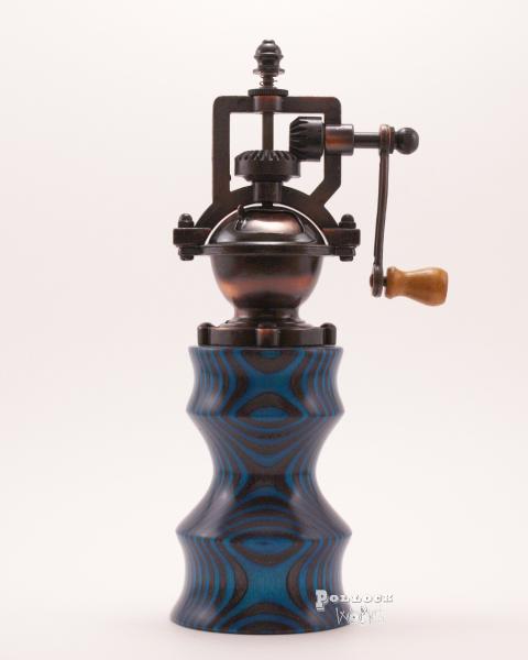 Peppermill - Deep Ocean color - Concave shape