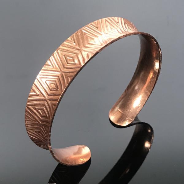 Copper Anticlastic Diamond Design Slim Cuff picture
