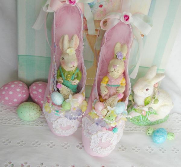 En Point Ballet Slippers with Bunnies picture