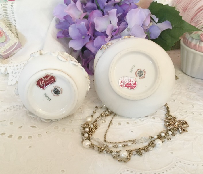 Lefton Vanity Jar & Vase picture