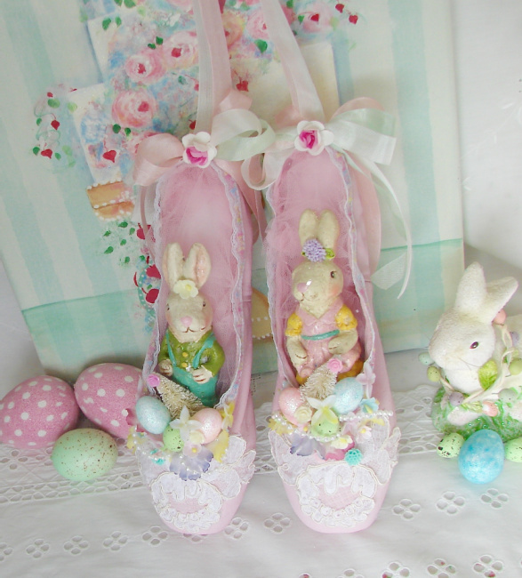 En Point Ballet Slippers with Bunnies picture