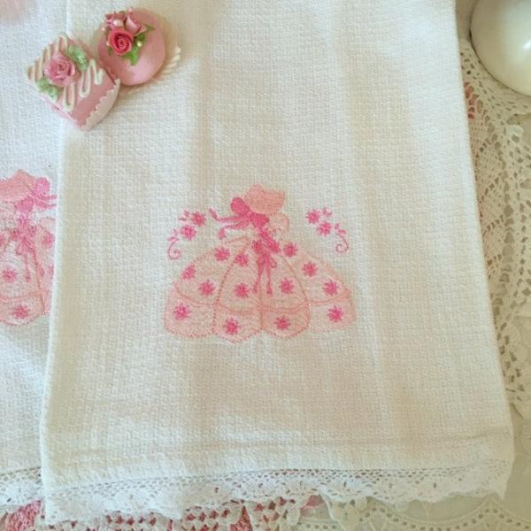 "Southern Belle" Hand Towels picture