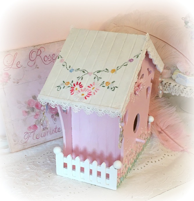 Victorian Birdhouse picture