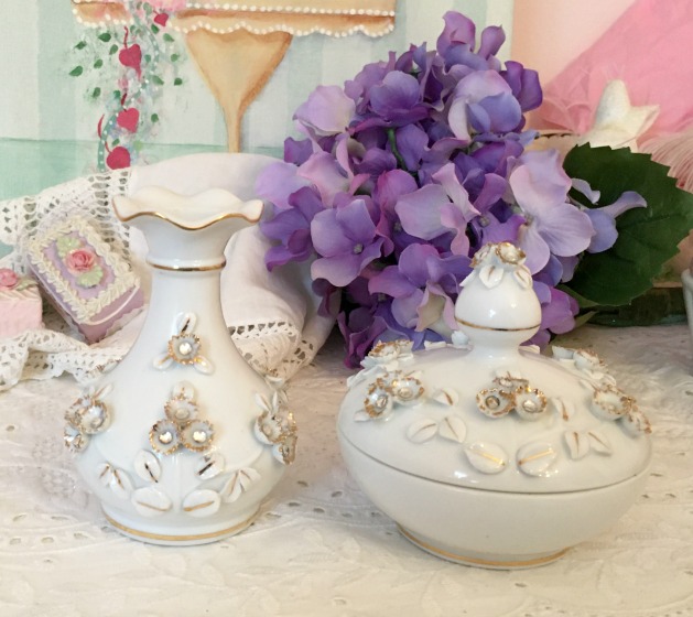 Lefton Vanity Jar & Vase picture