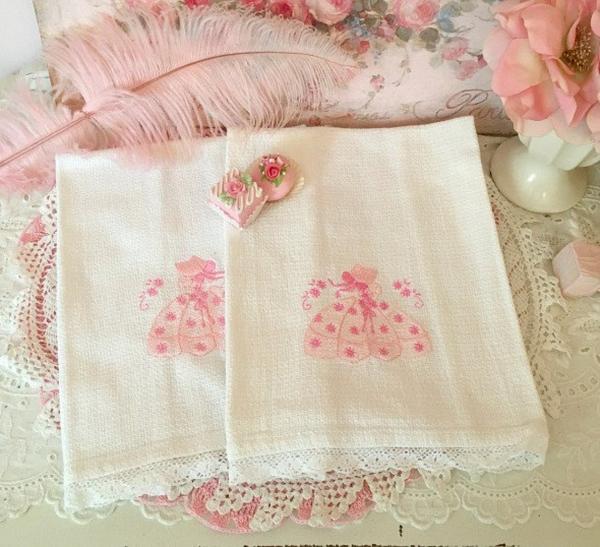 "Southern Belle" Hand Towels picture