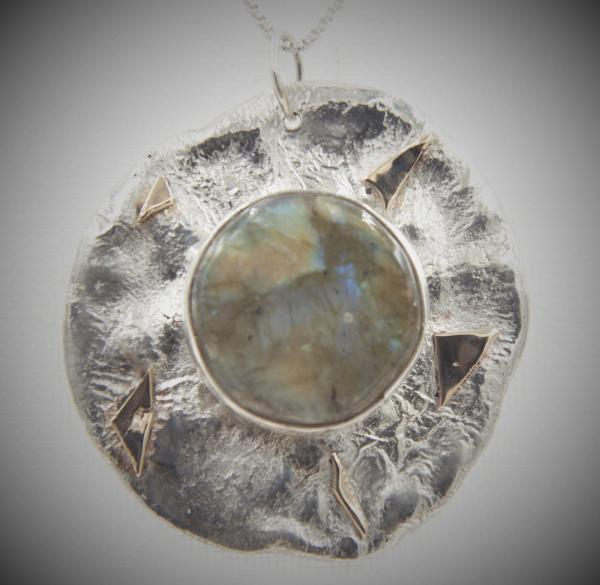 Labradorite Pendant - 32717 picture