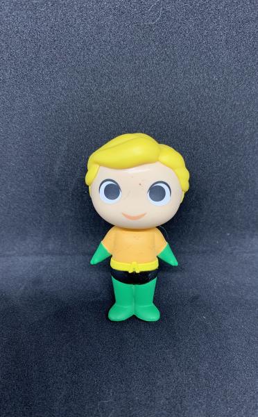 Funko MYSTERY MINIS DC Super Heroes & Pets AQUAMAN 1/24