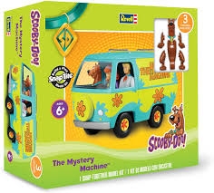 Scooby-Doo Mystery Machine Revell Model Kit BONUS Fred Scooby Daphney Figures